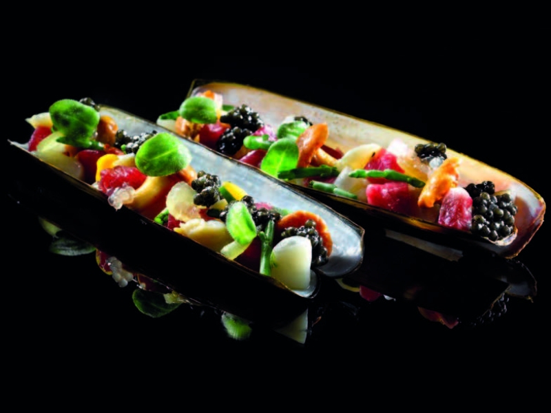 Recettes caviar : 10 créations du Chef étoilé Pascal Lombard